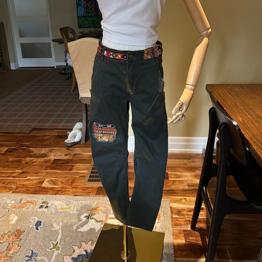 Vintage y2k Desigual capri beaded embroidered pants